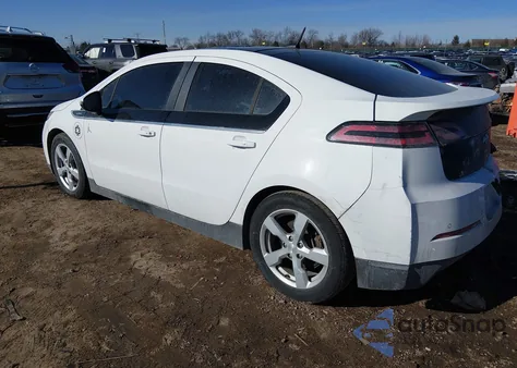 2012 Chevrolet Volt z USA, uszkodzony, nr VIN 1G1RB6E41CU126745